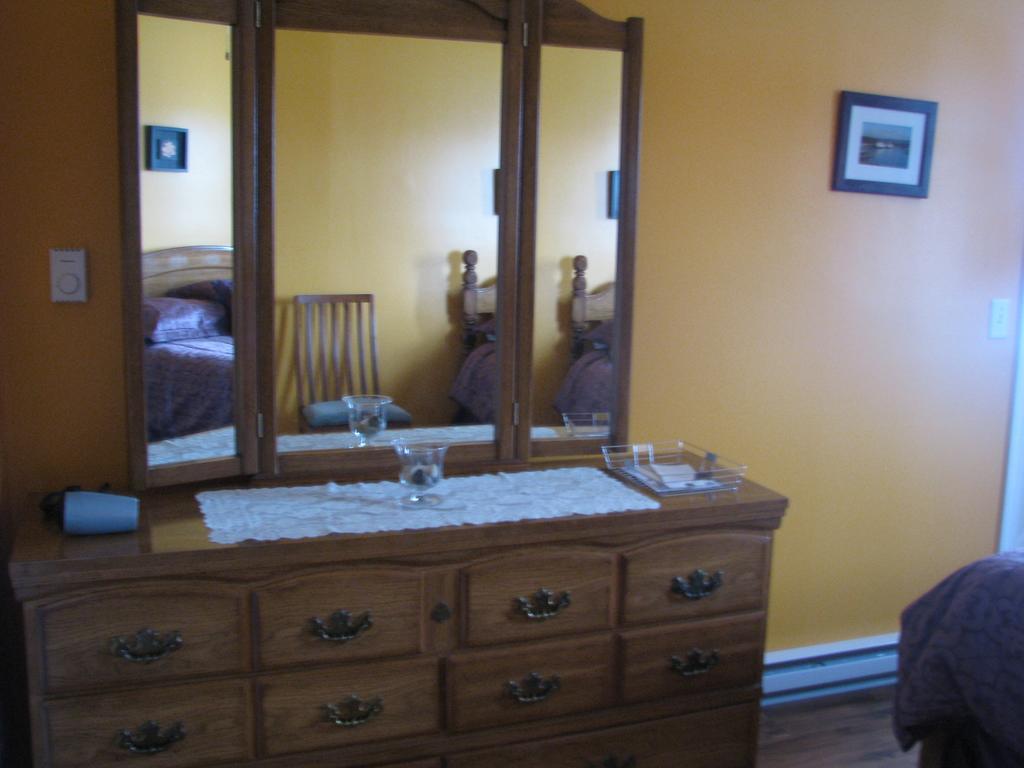 Right Off Da Boat B&B Channel-Port aux Basques Quarto foto