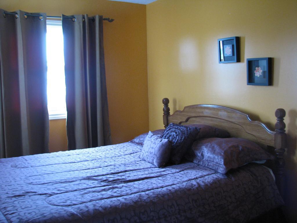 Right Off Da Boat B&B Channel-Port aux Basques Quarto foto